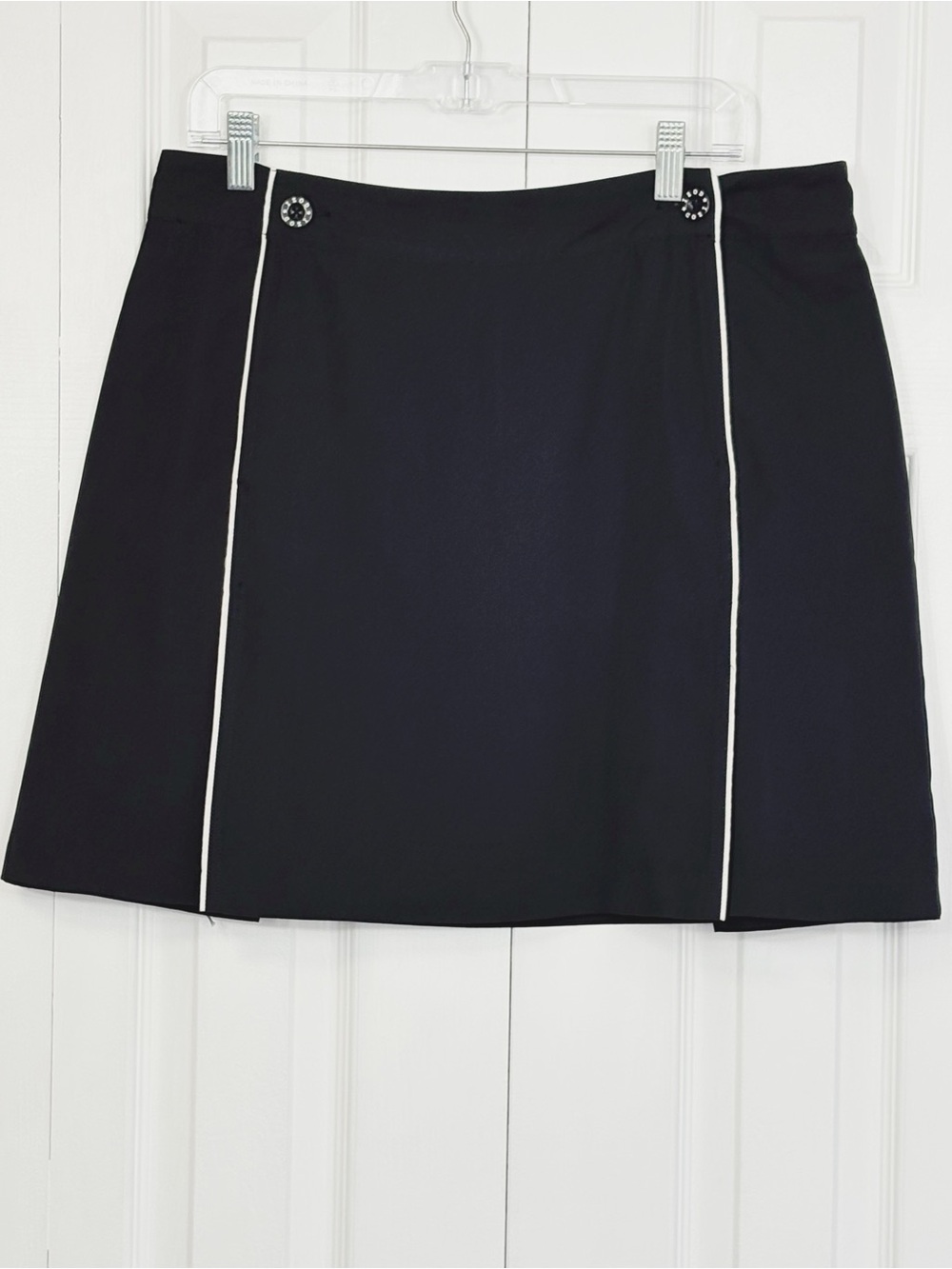 Izod XFG Black & White Stripe Pleat Cool FX Tennis Golf Athletic Skort 14
